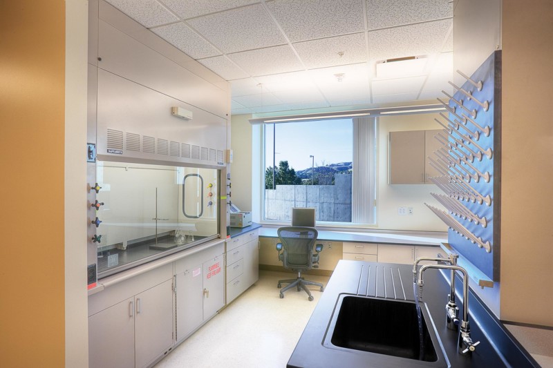 Clinical-Neurosciences-Interior-fume-hood Clinical-Neurosciences-Interior-fume-hood