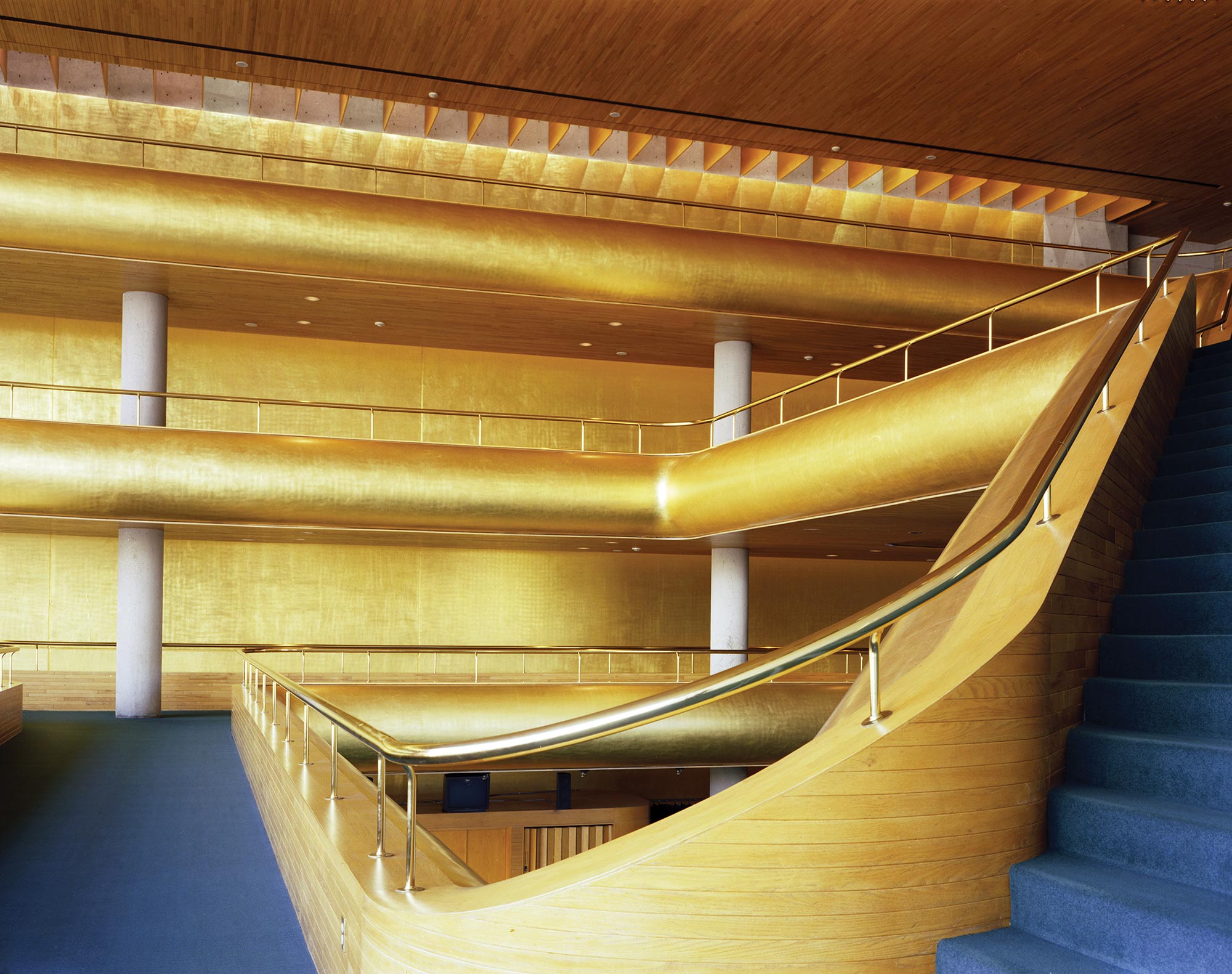 Abravanel-Hall-Interior-Balcony