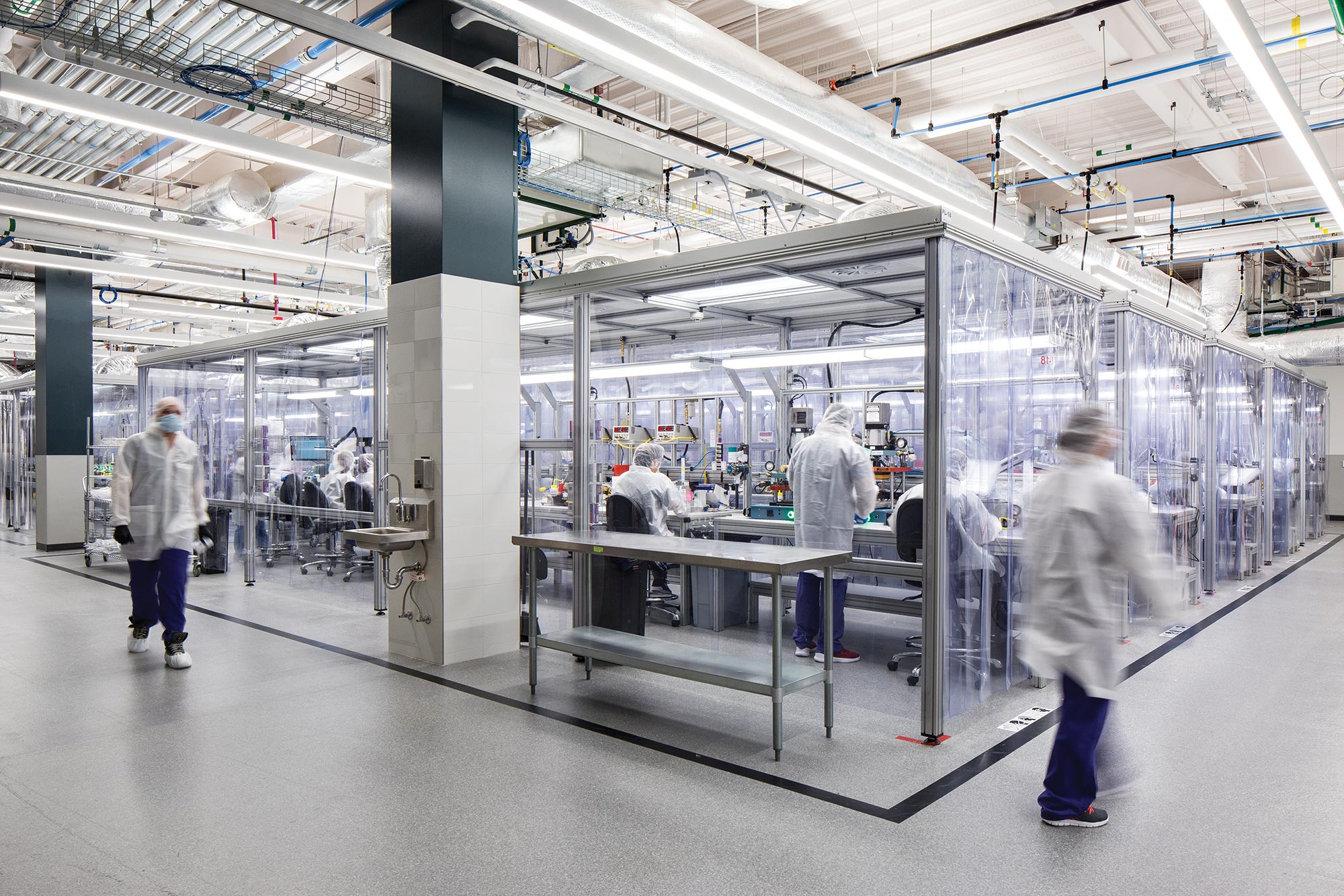 BioFire-Interior-cleanroom