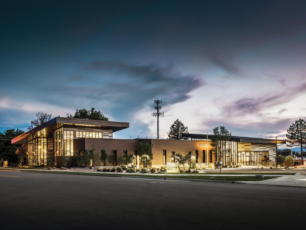 Kaysville-Library-Exterior-Entrance