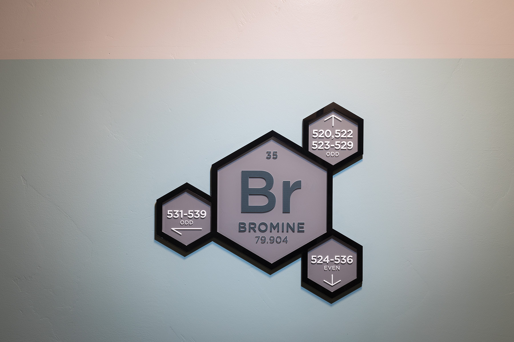 Seven-02-Apartments-Interior-Element-Signage