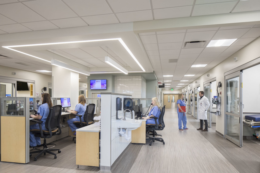 University-Hospital-Expansion-Interior-Nurse-Station-With-People-01