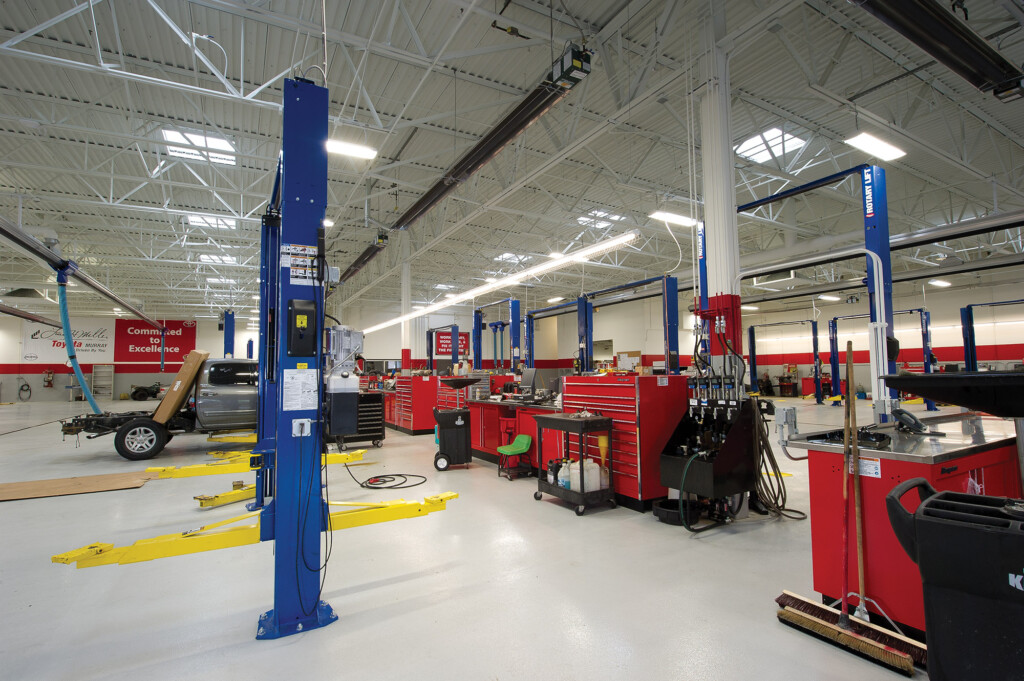 Larry-H-Miller-Murray-Toyota-Interior-Service-Bays