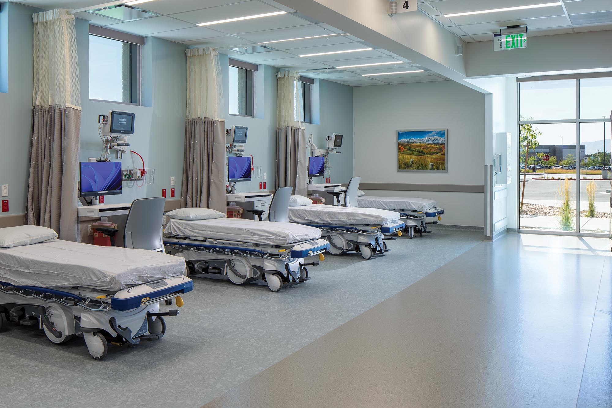 Intermountain-Health-Layton-ASC-Interior-PACU
