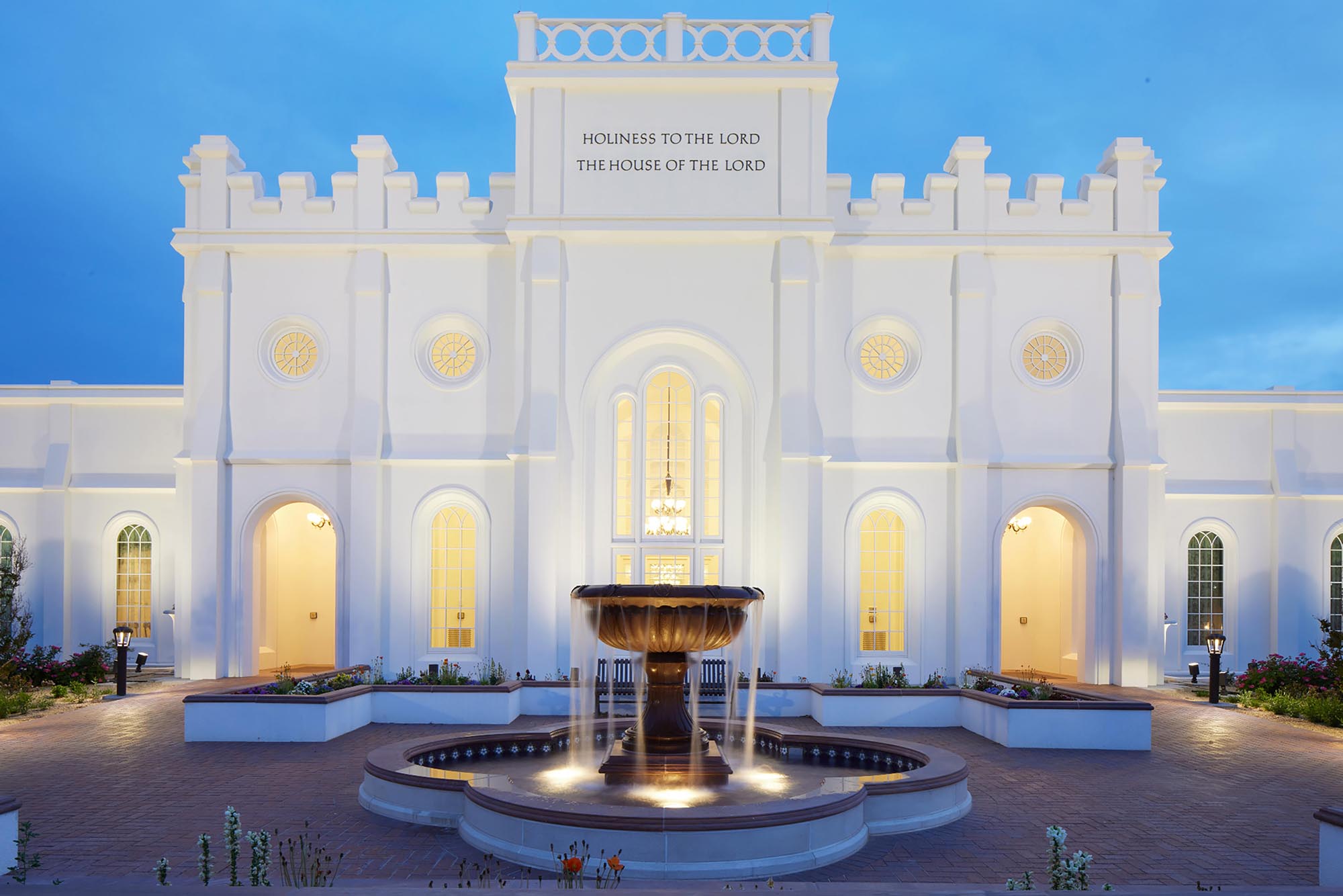St-George-Utah-LDS-Temple-Exterior-North-Entrance