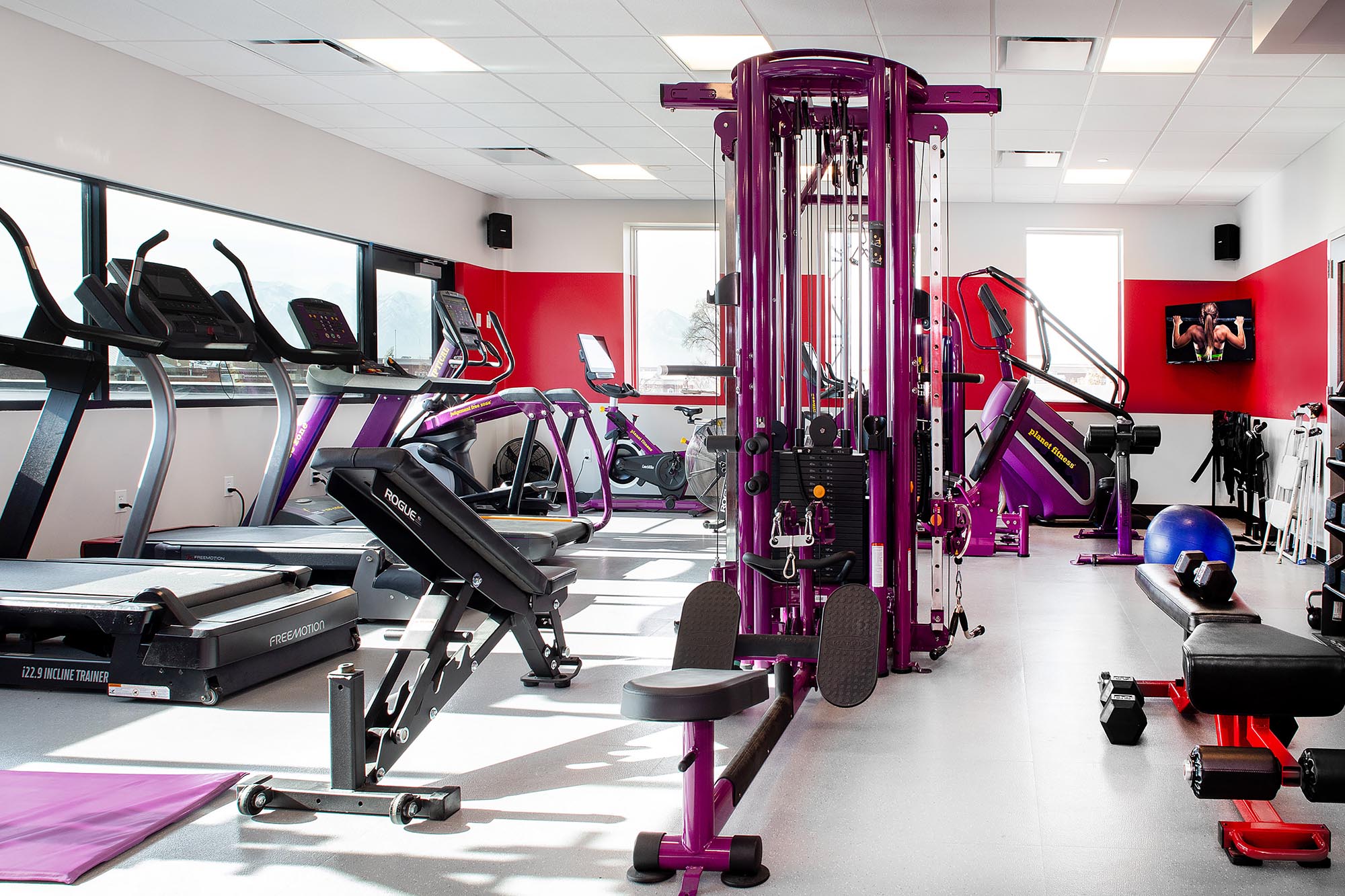 Logan-City-Fire-Department-FS-70-Interior-Gym