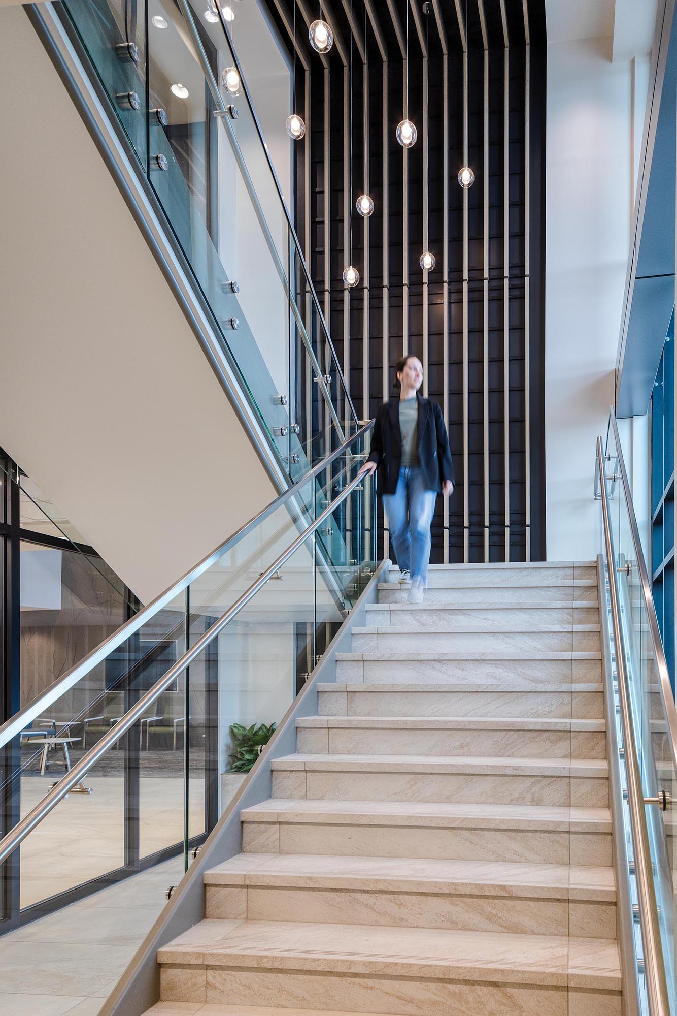 HMHI-Kem-Carolyn-Gardner-Crisis-Care-Center-Interior-Staircase-People