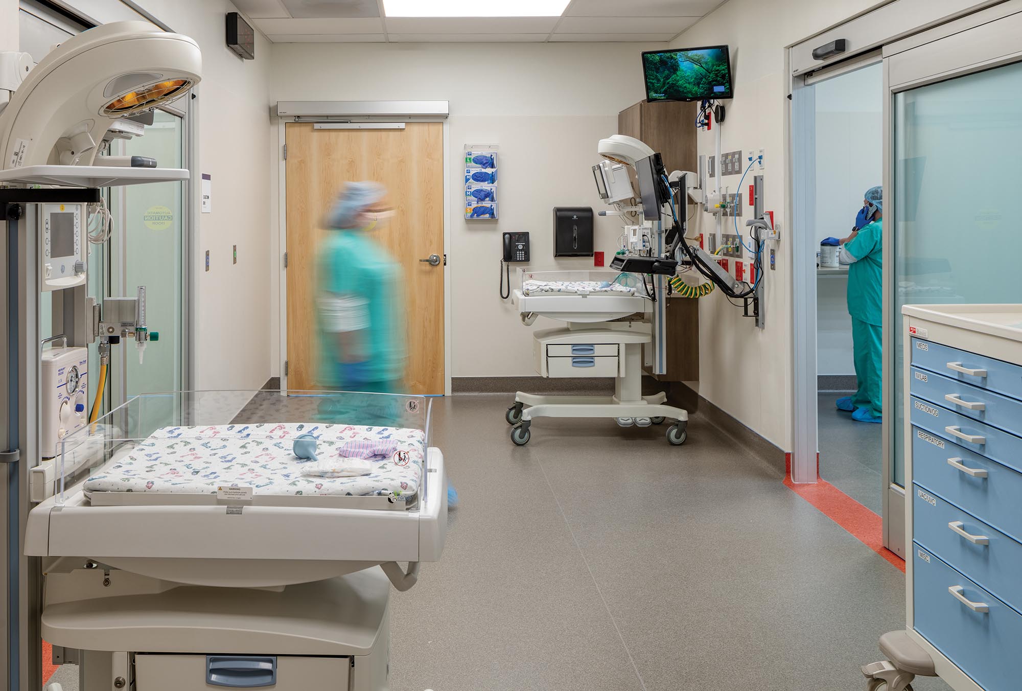Alta-View-Hospital-Remodel-Interior-Womens-Services-LDRP-Infant-Resusitation
