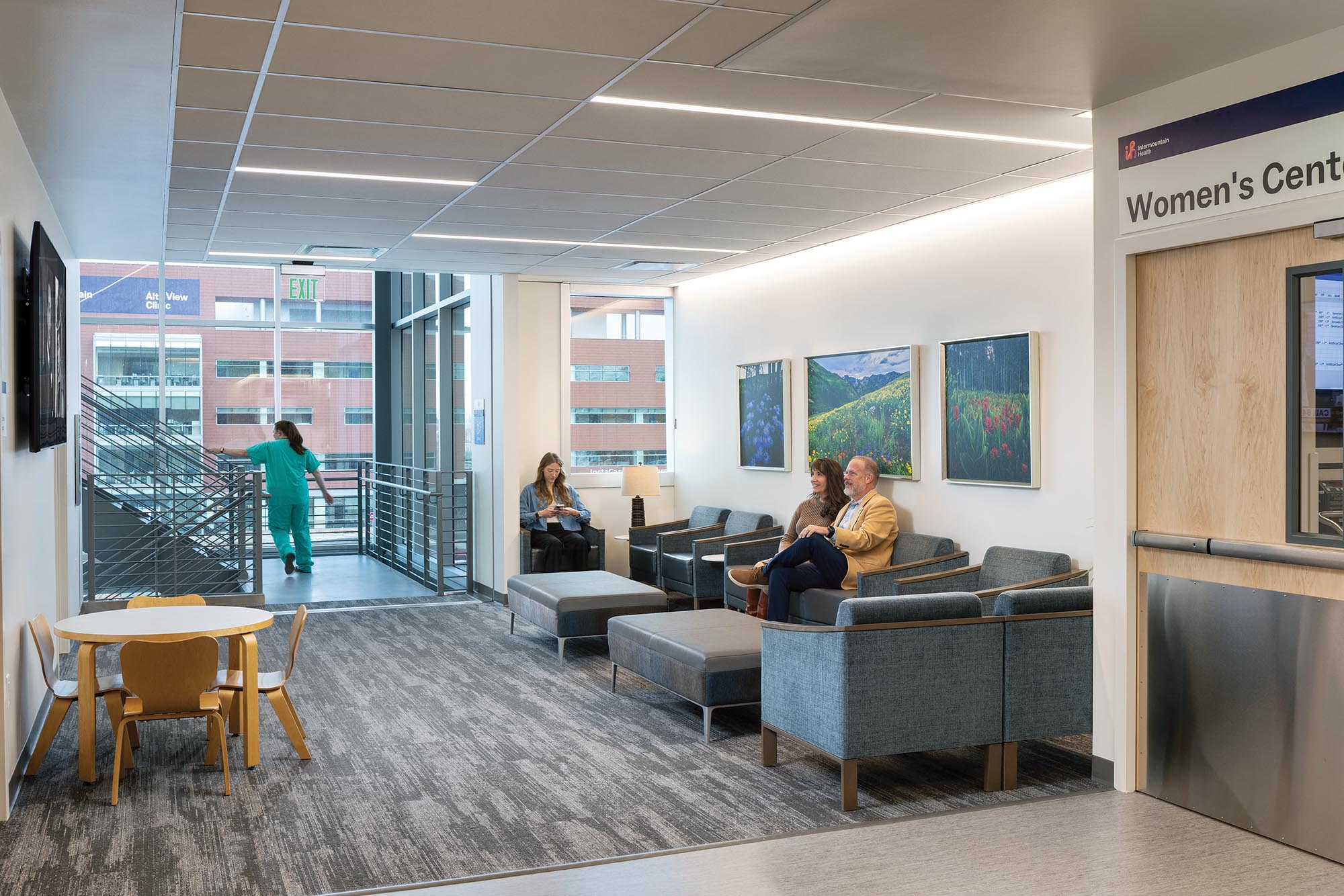 Alta-View-Hospital-Remodel-Interior-Womens-Services-LDRP-Waiting-Lobby