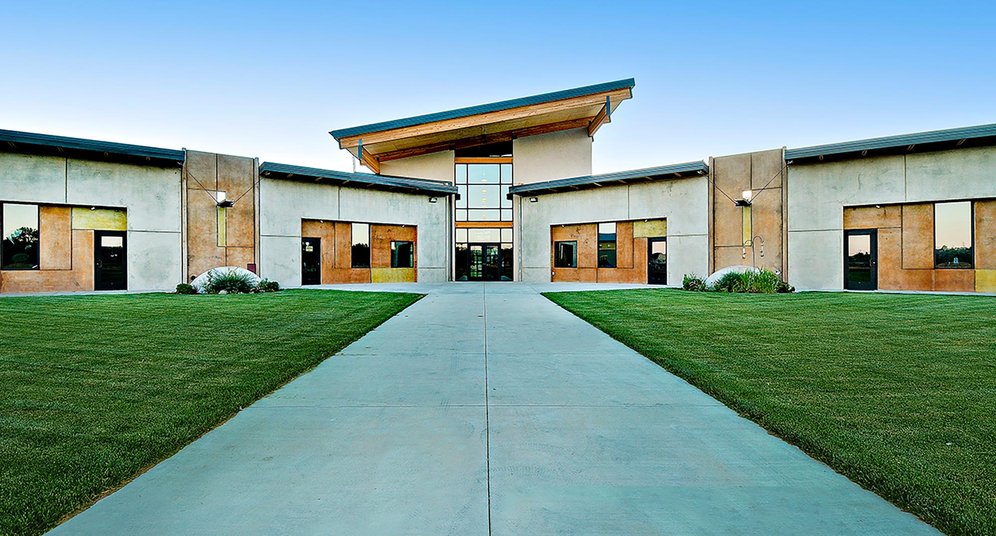 Riverstone-International-School-erstad-OA_0002_N2
